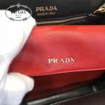 PRADA 1BA050B 專櫃最新設計黑配紅原版十字紋小號風琴包
