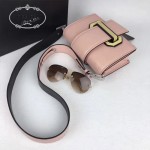 PRADA 1BD067-4 楊冪同款粉色原版牛皮配樹脂扣單肩斜挎包
