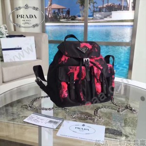 PRADA 1BH029 專櫃限量版玫瑰花防水尼龍配原版十字紋迷你雙肩包