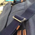 Prada-VA0887 藍色洗水布原廠代工帆布材質搭配牛皮男士斜挎包