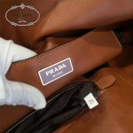prada-1BG032-3 新款意大利進口小牛皮條紋拼色雙皮革手柄購物包