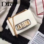 DIOR-008-4 個性百搭限量版J’ADIOR字母金屬白色原版牛皮單肩斜挎包