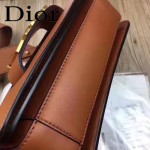 DIOR-0016 專櫃海報款復古字母五金土黃色原版牛皮單肩斜挎包