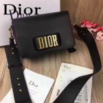 DIOR-0016-2 專櫃海報款復古字母五金黑色原版牛皮單肩斜挎包