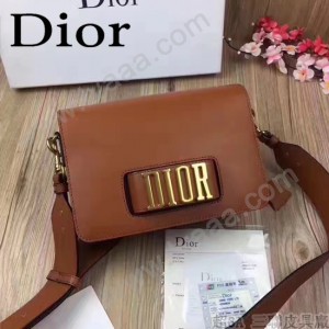 DIOR-0016 專櫃海報款復古字母五金土黃色原版牛皮單肩斜挎包