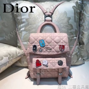 DIOR-0010 個性可愛風徽章裝飾粉色原版羊皮小號雙肩包書包
