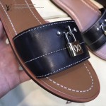 LV鞋子-001-2 路易威登春夏新款經典款鎖頭裝飾平底拖鞋一字拖