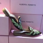 Alberta Ferretti-001-5 春夏秀場系列3D手工刺繡配牛仔布穆勒鞋拖鞋