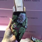 Alberta Ferretti-001-5 春夏秀場系列3D手工刺繡配牛仔布穆勒鞋拖鞋