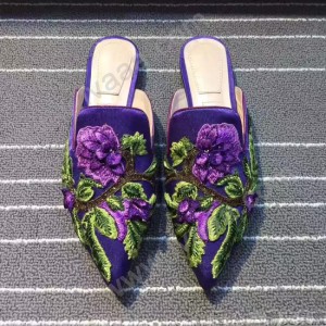 Alberta Ferretti-001-7 春夏秀場系列3D手工刺繡配牛仔布穆勒鞋拖鞋