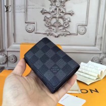 LV-63338 原單Monogram Eclipse帆布裁製而成卡片包