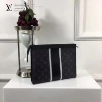 LV-61692 全新標誌性黑灰POCHETTE VOYAGE中號手袋