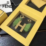 FENDI-024-20 專櫃新品ABCLICK系列原單H字母金屬搭配皮草掛飾可當首飾