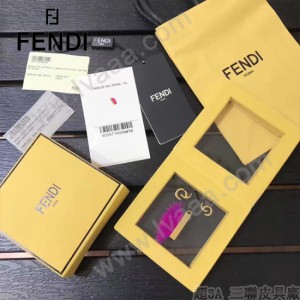 FENDI-024-19 專櫃新品ABCLICK系列原單I字母金屬搭配皮草掛飾可當首飾