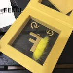 FENDI-024-18 專櫃新品ABCLICK系列原單F字母金屬搭配皮草掛飾可當首飾