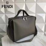 FENDI 2523 都市型男軍綠色原版牛皮手把鉚釘手提單肩包公文包