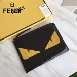 FENDI 0363-17 魅力男士之選小怪獸眼睛鱷魚紋搭配蟒蛇皮休閒手拿包