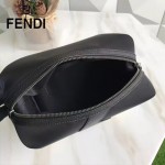 FENDI 306 輕巧實用小怪獸眼睛原單防水面料搭配牛皮化妝包收納包