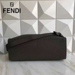 FENDI 2523 都市型男軍綠色原版牛皮手把鉚釘手提單肩包公文包