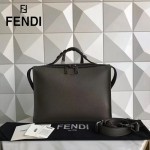 FENDI 2523 都市型男軍綠色原版牛皮手把鉚釘手提單肩包公文包