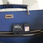FENDI 8516 都市型男藍色原版牛皮手工縫線鉚釘裝飾手提單肩包