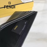 FENDI 0169-19 型男必備SELLERIA小怪獸黑色原版牛皮滿天星鉚釘裝飾短款錢包
