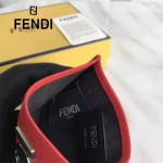 FENDI 0234SL9 輕便小巧無語表情貼片紅色原版小牛皮卡片夾