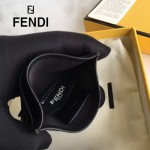 FENDI 0165-3 時尚新款2JOURS小怪獸眼睛金屬貼片黑色原版牛皮6卡位卡片夾