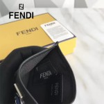 FENDI 0234SL9-3 輕便小巧無語表情貼片黑色原版小牛皮卡片夾