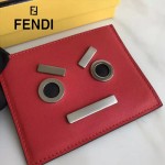 FENDI 0234SL9 輕便小巧無語表情貼片紅色原版小牛皮卡片夾