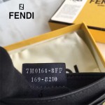 FENDI 0165-3 時尚新款2JOURS小怪獸眼睛金屬貼片黑色原版牛皮6卡位卡片夾