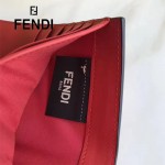 FENDI 0383-4 專櫃最新鉚釘裝飾紅色原版牛皮中長款錢包手拿包