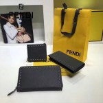 FENDI 0198-2 專櫃新品SELLERIA灰色原版牛皮手工釘釘長款拉鏈錢包