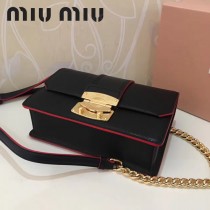 MIUMIU 5BD025-2 人氣熱銷黑色原版山羊紋牛皮單肩斜挎包四方包