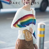 Marc Jacobs-002-2 秋冬新Hotshot大版金屬雙J扣吸晴豎形相機包