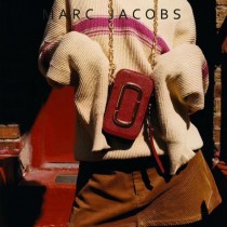 Marc Jacobs-002 秋冬新Hotshot大版金屬雙J扣吸晴豎形相機包