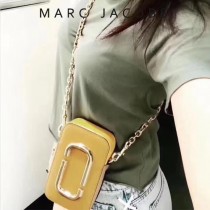 Marc Jacobs-002-2 秋冬新Hotshot大版金屬雙J扣吸晴豎形相機包