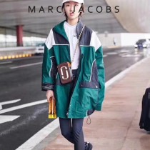 Marc Jacobs-002-3 秋冬新Hotshot大版金屬雙J扣吸晴豎形相機包