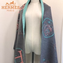 HERMES-0110-3特價圍巾 愛馬仕秋冬新款馬拉車標誌圖案羊毛混紡加厚款圍巾披肩