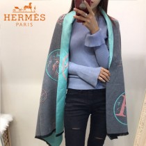 HERMES-0110-3特價圍巾 愛馬仕秋冬新款馬拉車標誌圖案羊毛混紡加厚款圍巾披肩