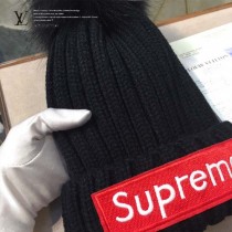 LV帽子-1-2 supreme合作款刺繡針織超大狐狸毛球毛線帽
