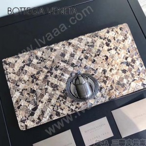 BV-8301 南非大蟒蛇皮純手工編織旋轉扣手包