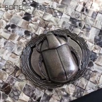 BV-8301-3 南非大蟒蛇皮純手工編織旋轉扣手包
