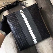 BV-99026-2 官網同步原單胎牛皮拼色男士斜挎包