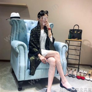LV圍巾-014-10 路易威登經典暗紋開司米爾羊毛真絲方巾圍巾