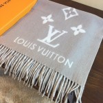 LV圍巾-026-3 路易威登專櫃新色Monogram羊絨加羊毛長款圍巾披肩