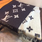 LV圍巾-026-2 路易威登專櫃新色Monogram羊絨加羊毛長款圍巾披肩