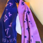 LV圍巾-026-4 路易威登專櫃新色Monogram羊絨加羊毛長款圍巾披肩