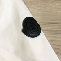 Moncler衣服-013-2 蒙口專櫃新品沖孔箭頭3M反光防水防風連帽羽絨服外套