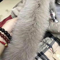 burberry衣服-04 巴寶莉專櫃限量版北美郊狼毛領長款羽絨外套
